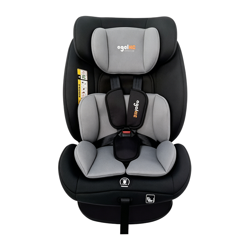 Hoe zich te ontdoen van oude autostoelen: recyclen, doneren of weggooien?
